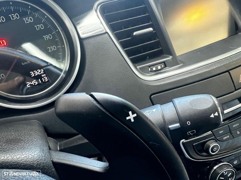 Peugeot 508 RXH 2.0 HDi Hybrid4 2-Tronic - 28