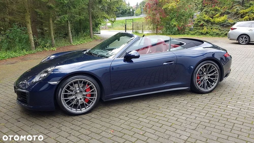 Porsche 911 Carrera 4S PDK - 8