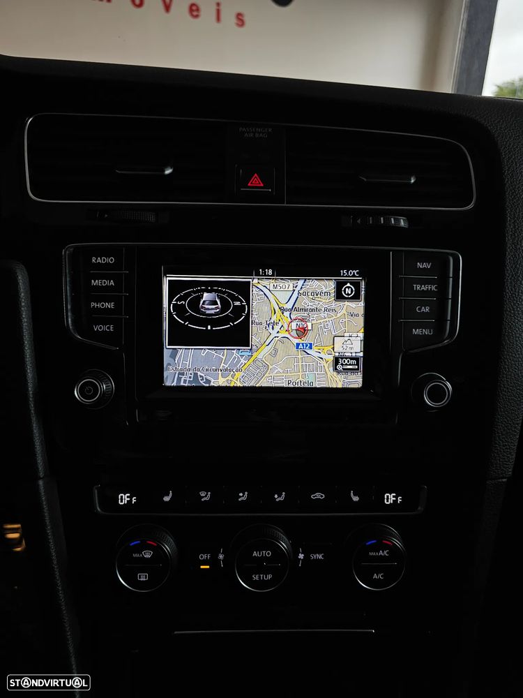 VW Golf GTI Performance BlueMotion - 21