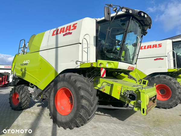Claas TUCANO 440