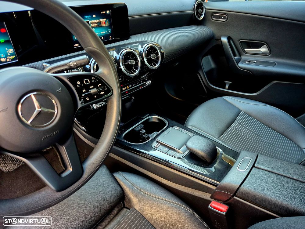Mercedes-Benz CLA 250 e Shooting Brake Progressive — fotografia 32