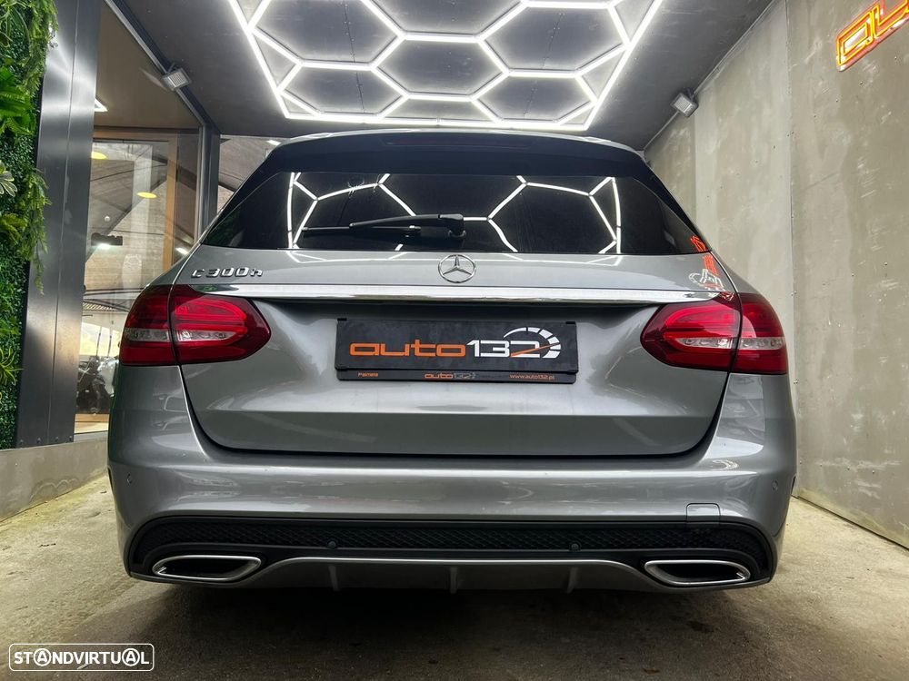 Mercedes-Benz C 300 BlueTEC Hybrid AMG Line - 5