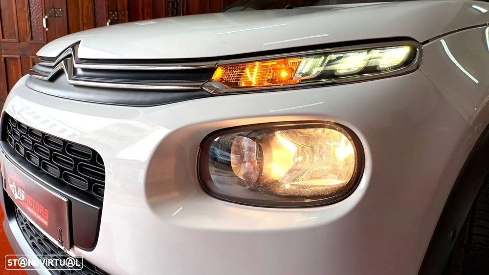 Citroën C3 1.2 PureTech Shine - 16