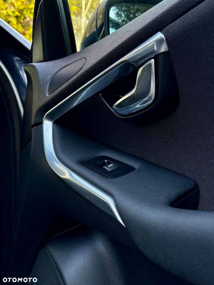 Volvo V40 D2 - 18