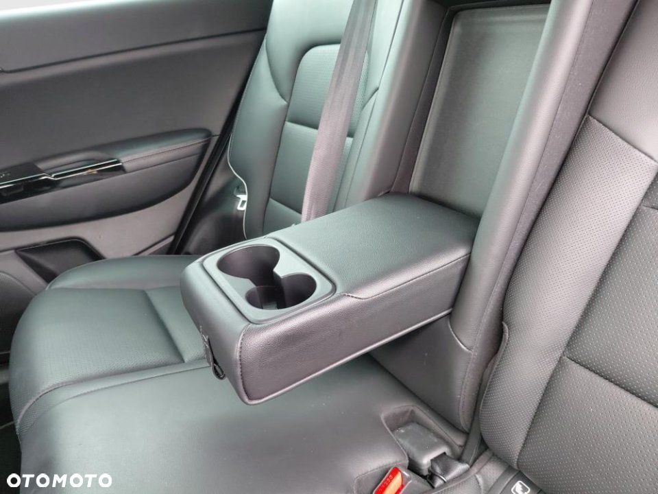 Kia Sportage - 16
