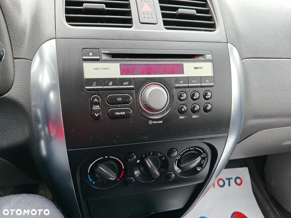 Suzuki SX4 - 24