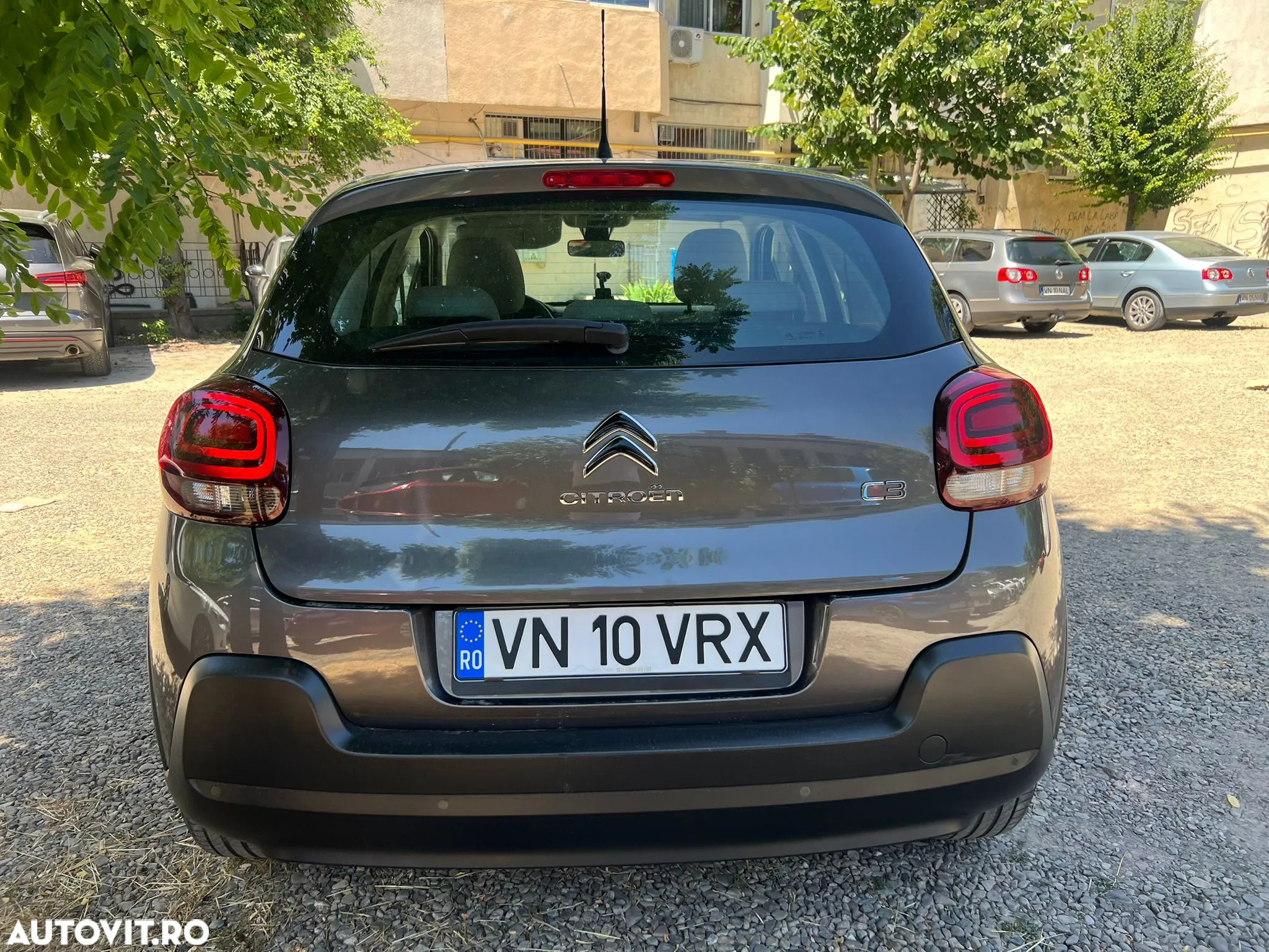 Citroën C3 BlueHDi 100 S&S PLUS - 8