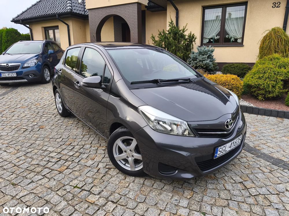 Toyota Yaris 1.33 VVT-i - 2