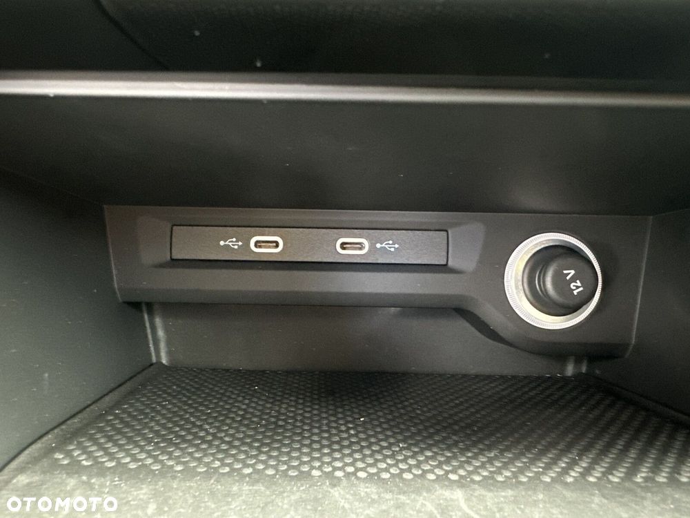 Volkswagen Touran 1.5 TSI EVO Highline DSG - 27