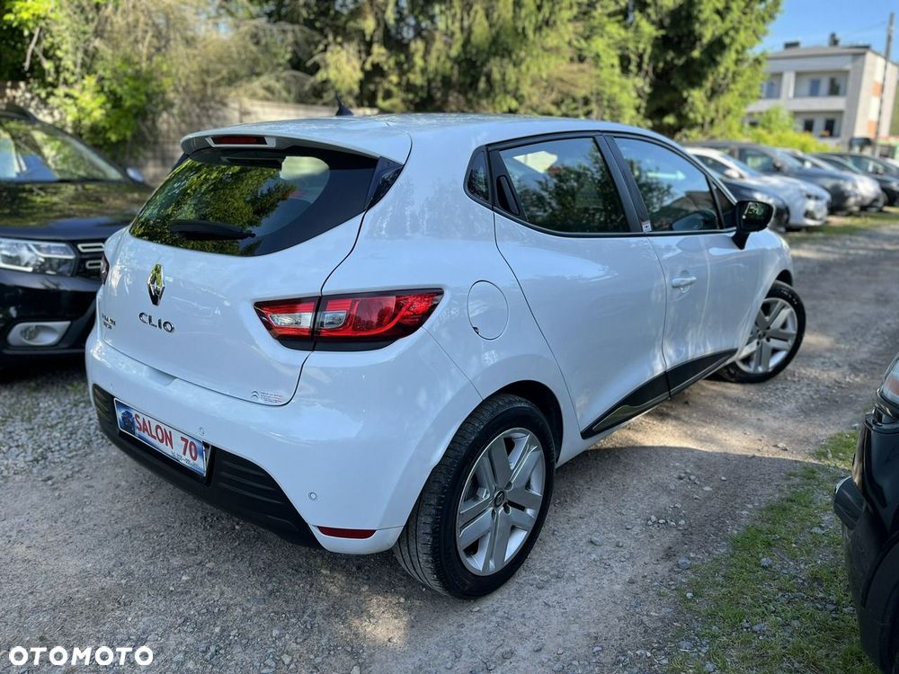 Renault Clio - 8