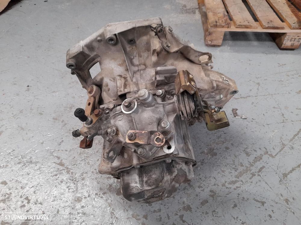 CAIXA VELOCIDADES FIAT PUNTO 2000 - 3
