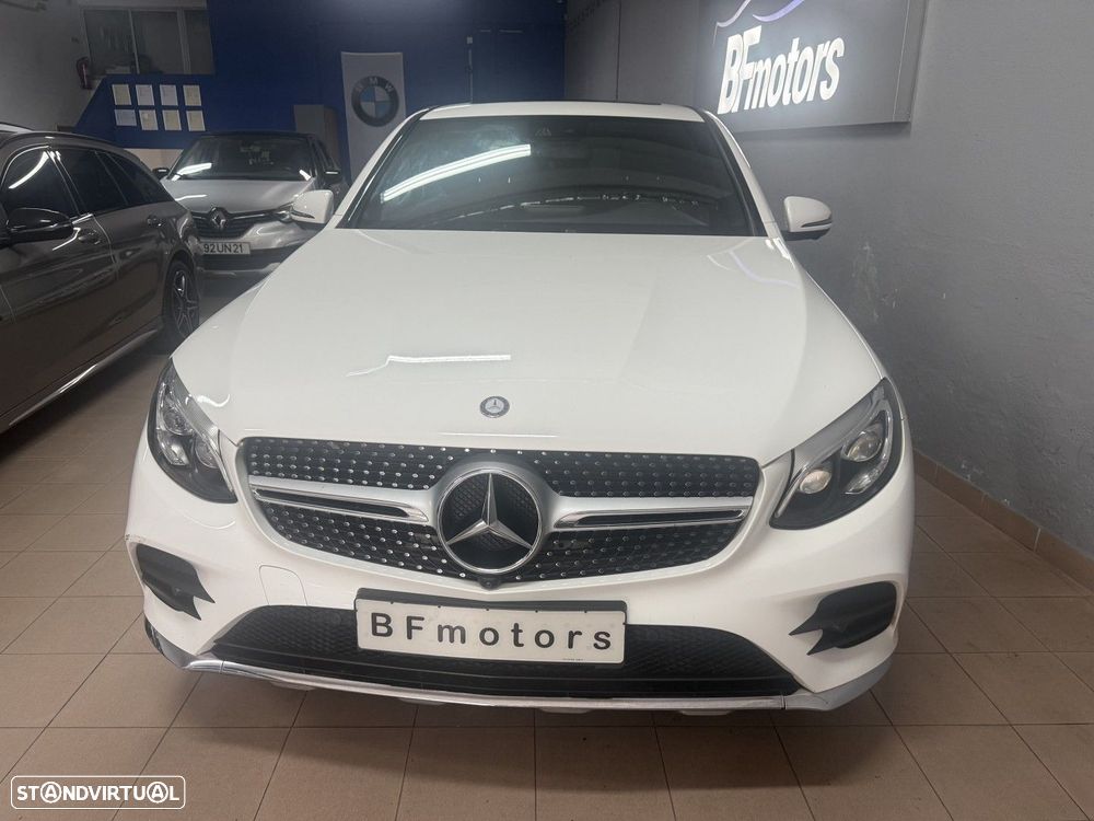 Mercedes-Benz GLC 250 d Coupé AMG Line 4-Matic - 2