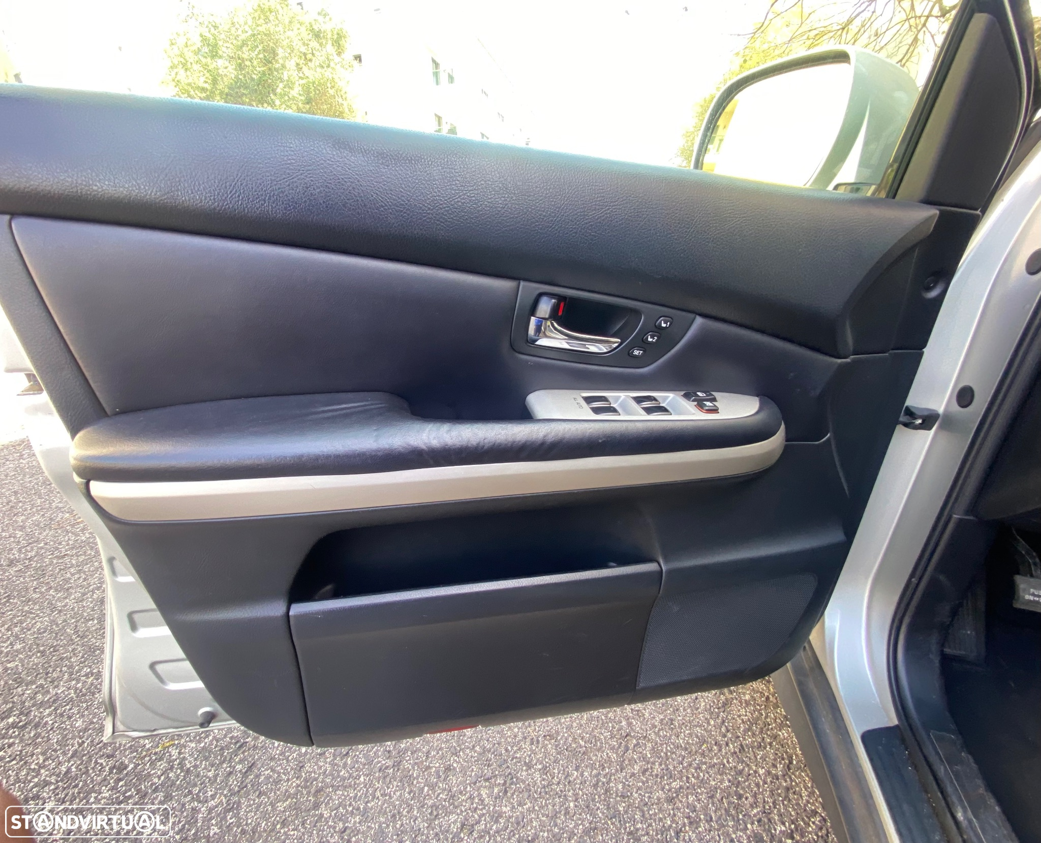 Lexus RX 400h - 16