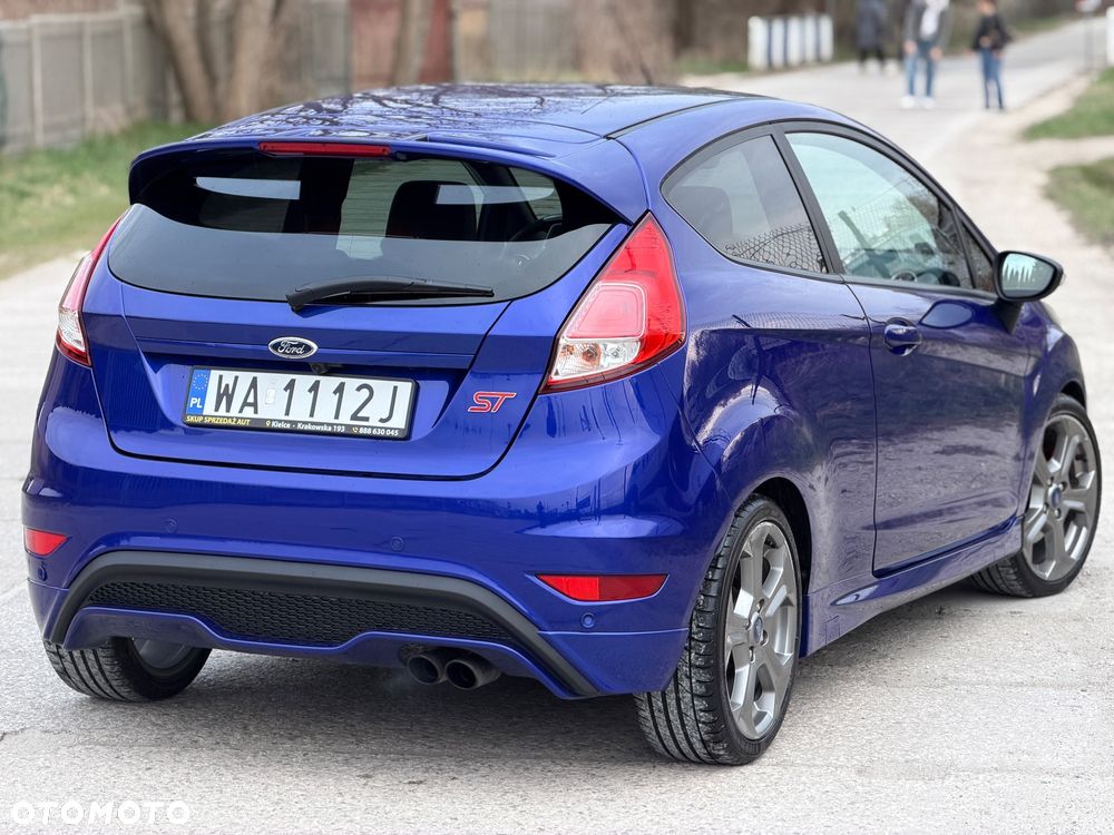 Ford Fiesta 1.6 EcoBoost ST - 5