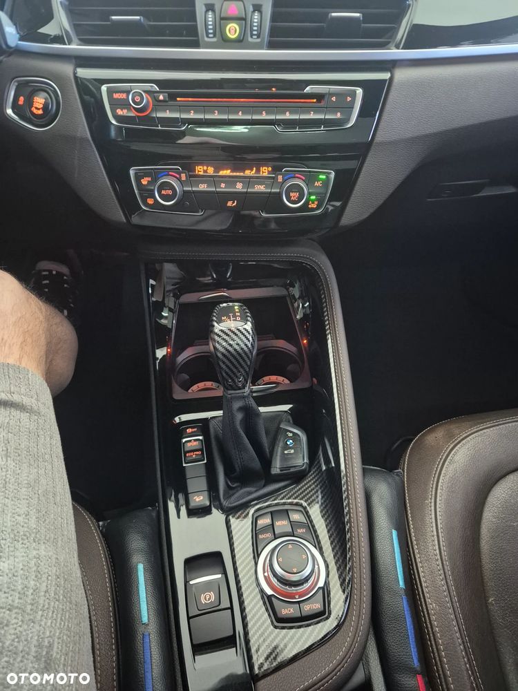 BMW X1 - 18