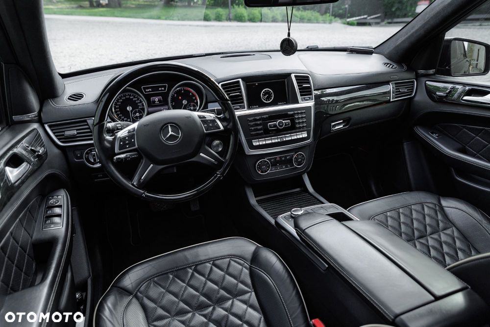 Mercedes-Benz ML - 6