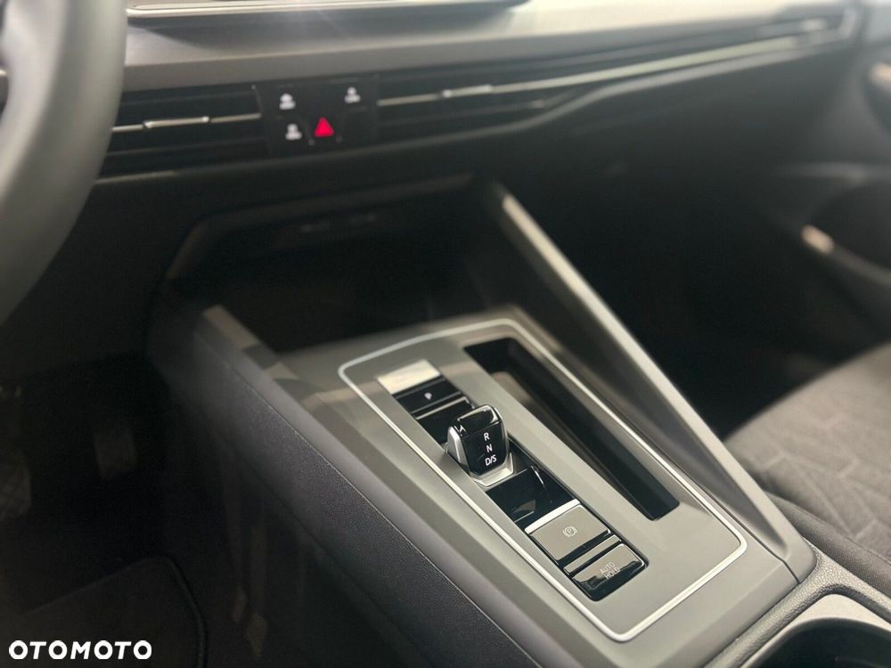 Volkswagen Golf - 13