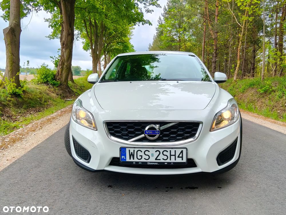 Volvo C30 D2 - 24