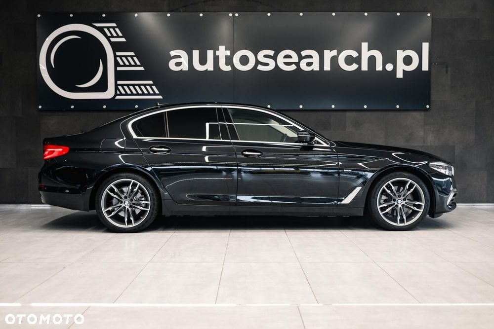 BMW Seria 5 520d xDrive Luxury Line - 9