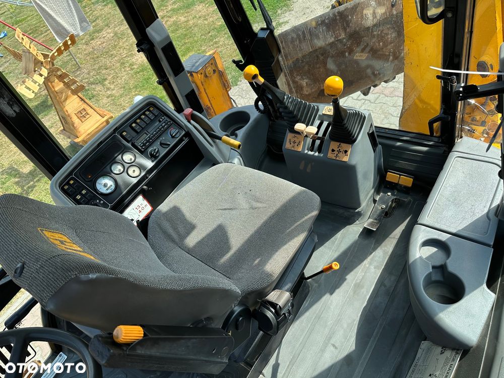 JCB 3CX Super stan 2001 rok 4x4 silnik Perkins Turbo - 6