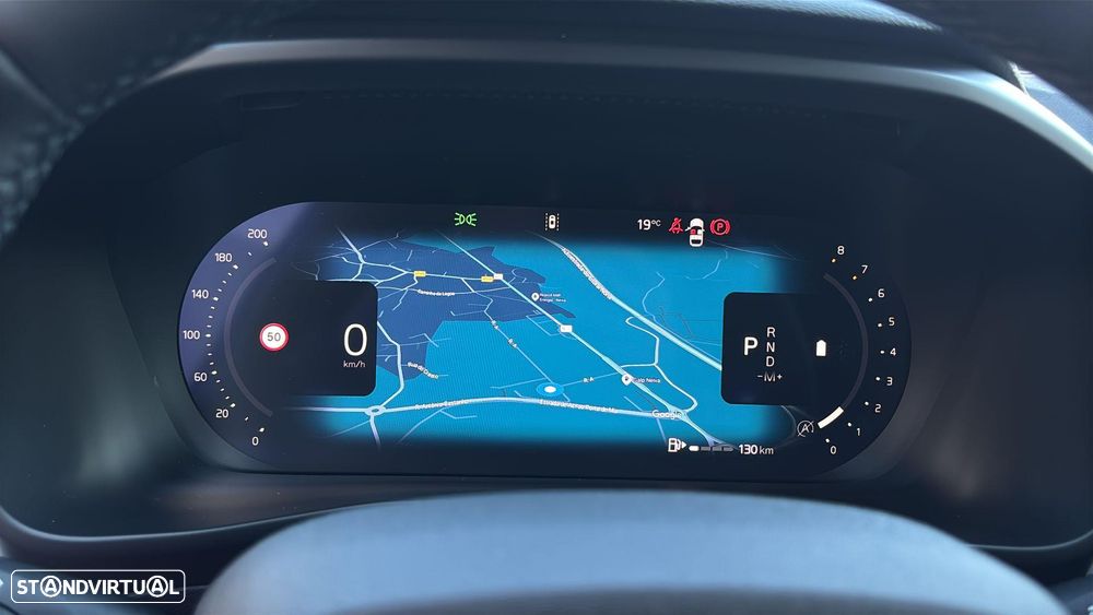Volvo XC 40 2.0 B3 Core - 11