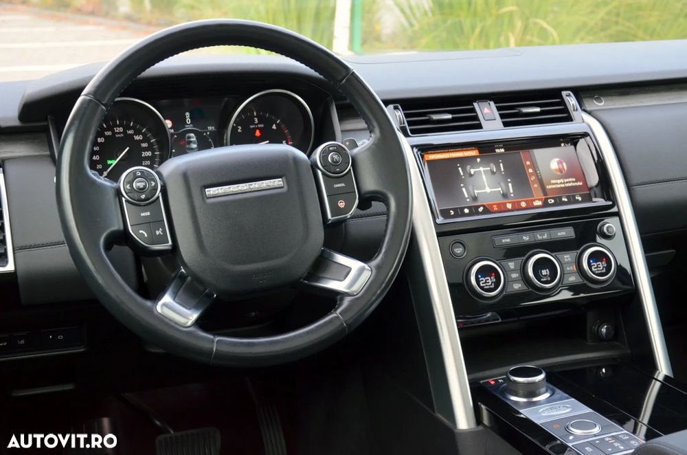 Land Rover Discovery 2.0 L TD4 HSE Luxury - 17