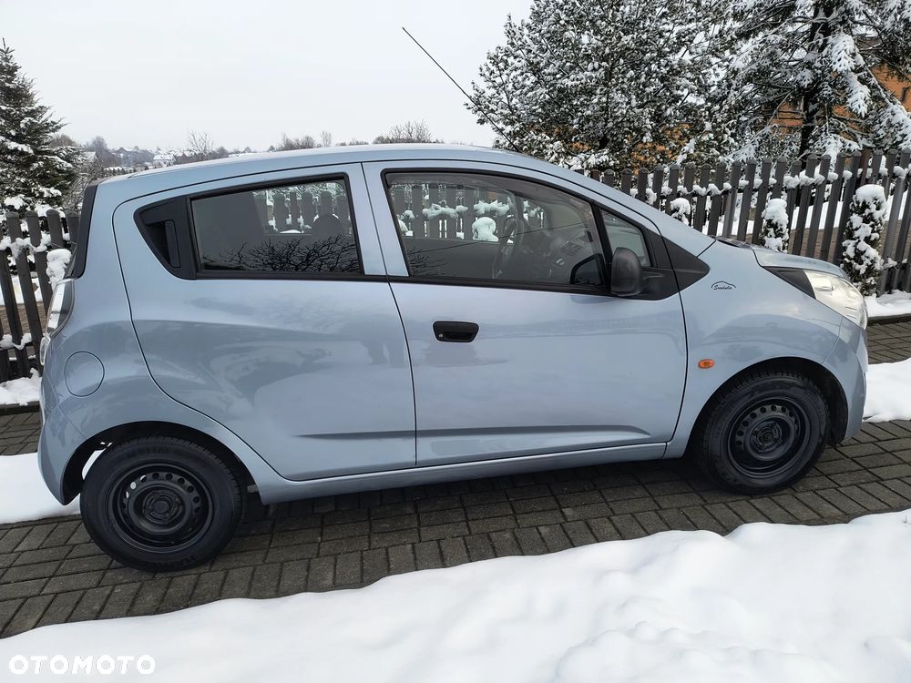 Chevrolet Spark 1.0 Base - 7