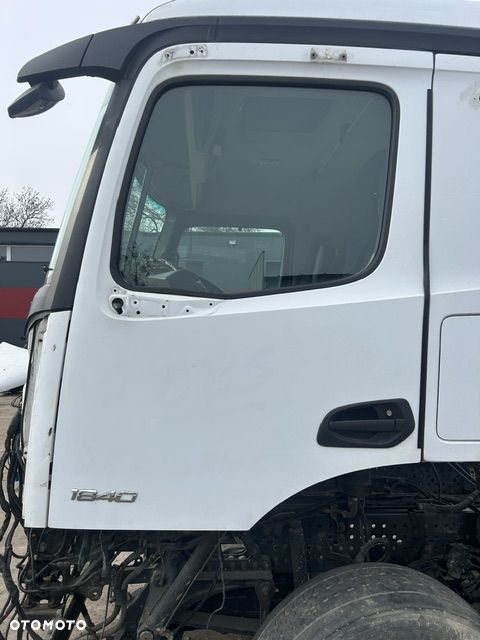 AROCS ANTOS ACTROS MP4 drzwi lewe wąska kabina budowlana - 1