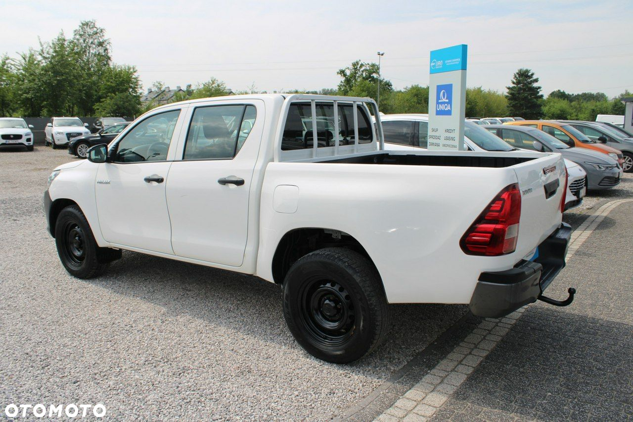 Toyota Hilux - 9