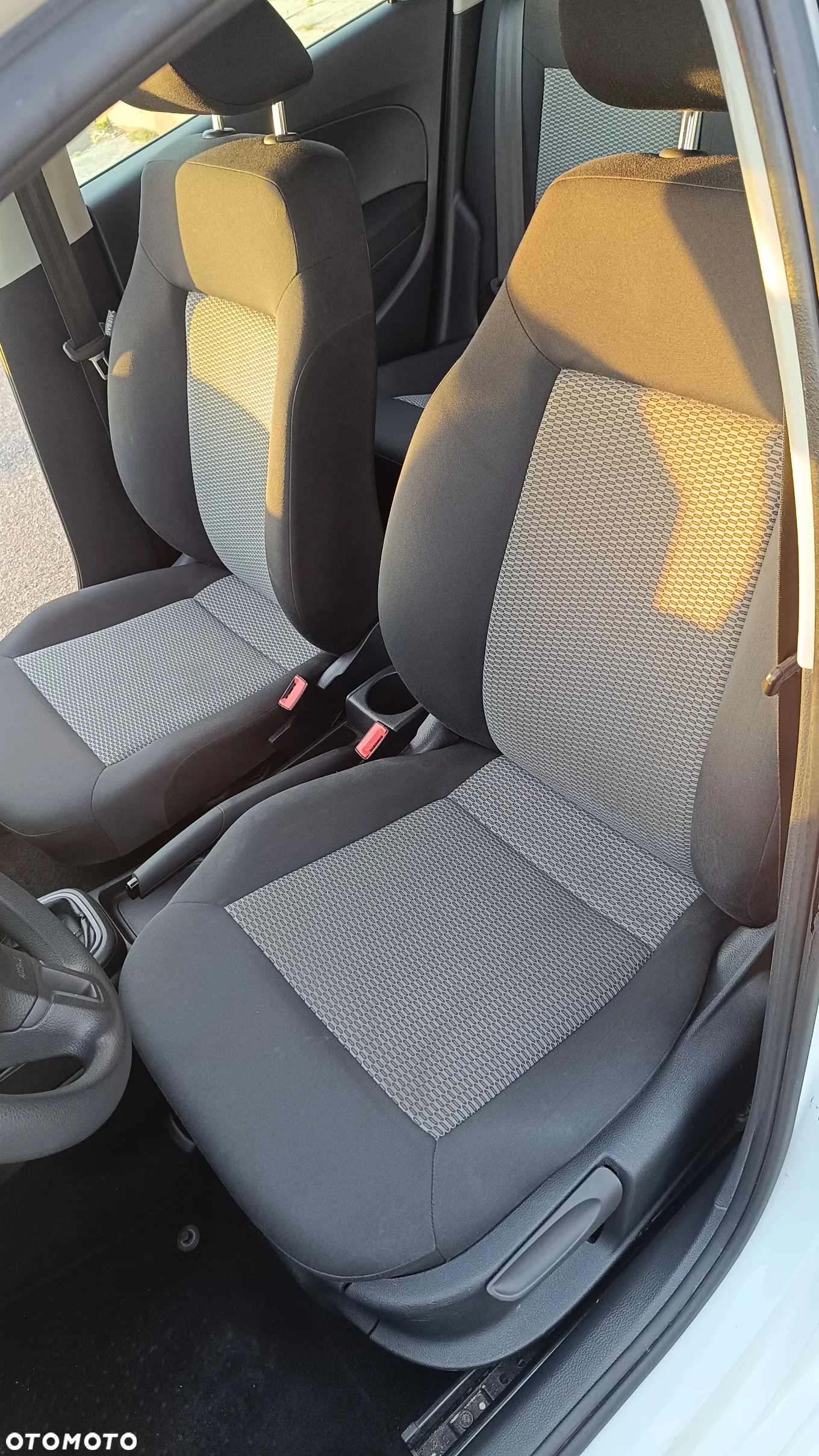 Volkswagen Polo 1.2 TSI Highline - 11