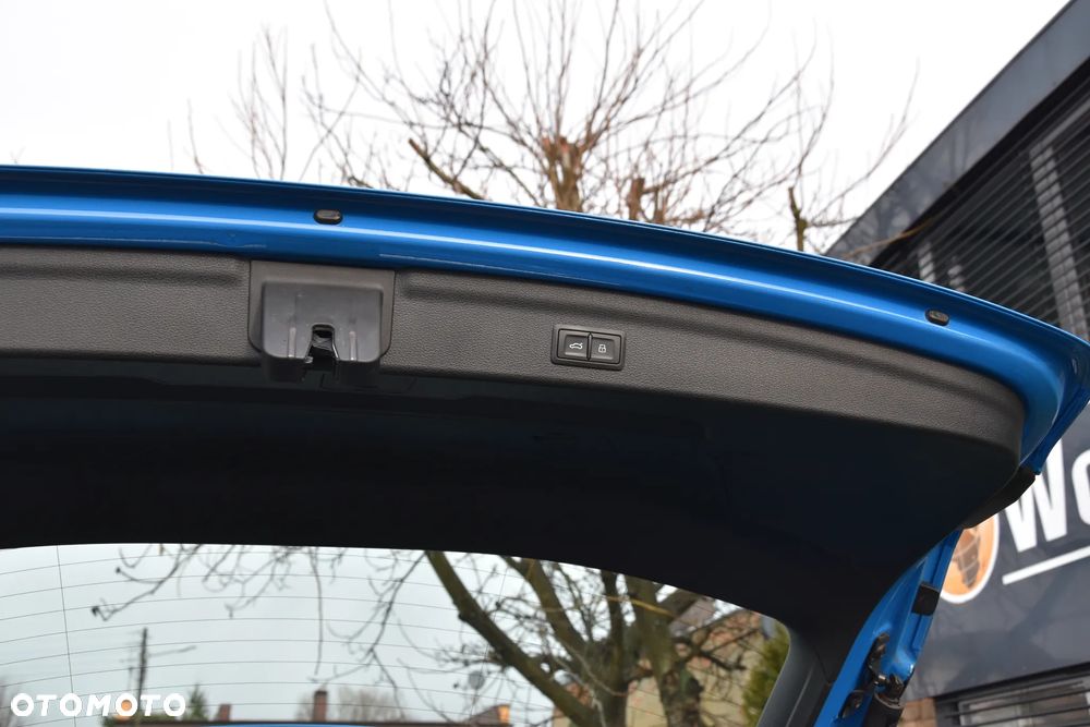 Audi Q3 2.0 TDI S tronic - 23