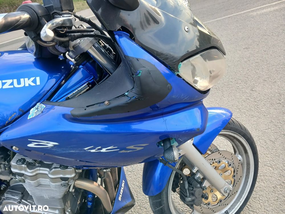 Suzuki GSF - Bandit - 3