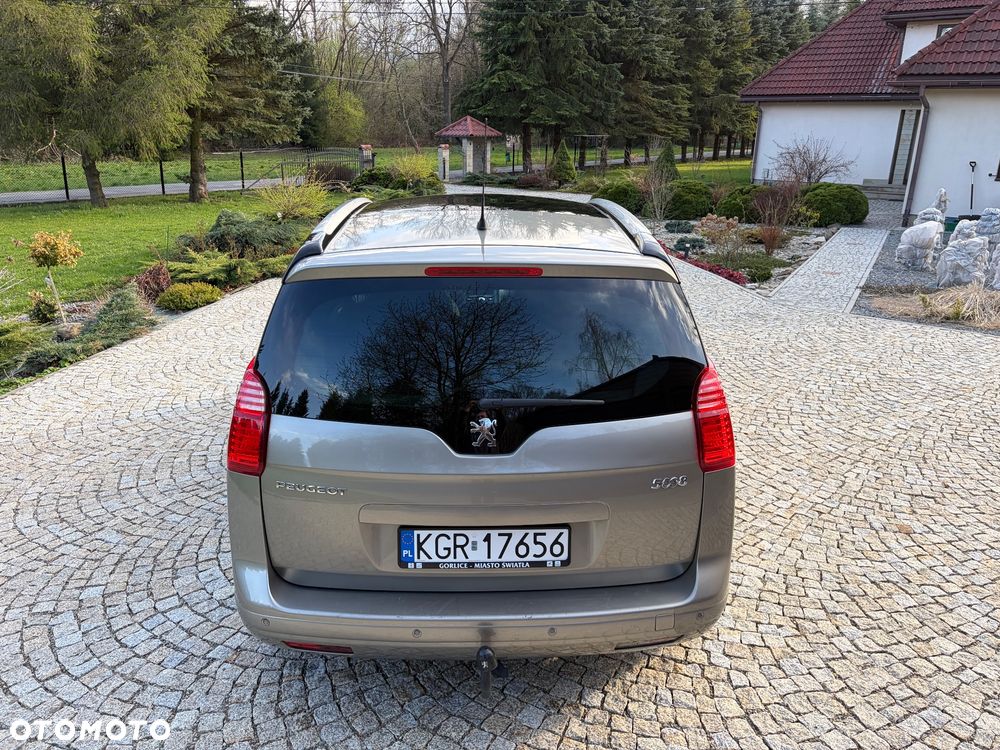 Peugeot 5008 HDI FAP 160 Automatik Allure - 14