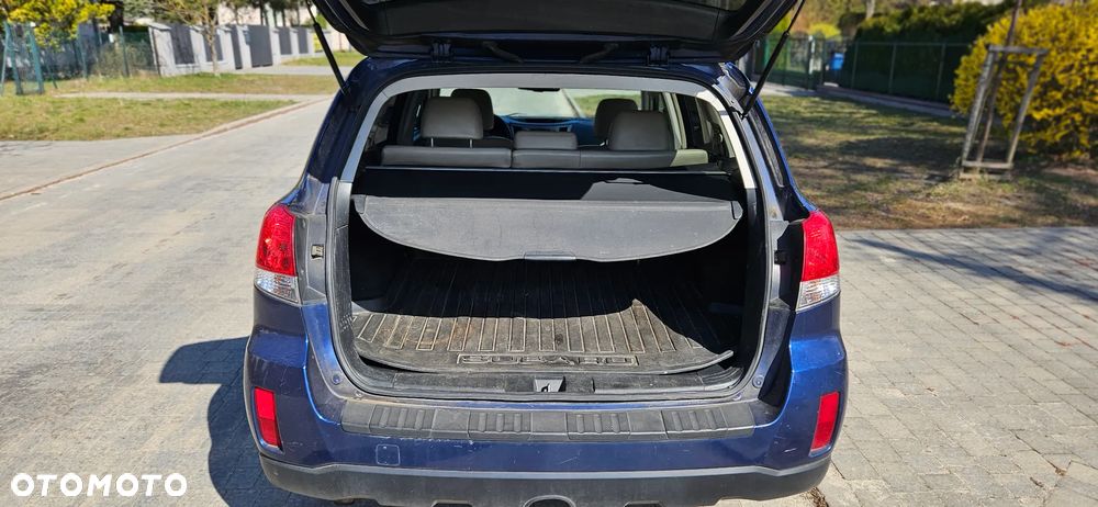 Subaru Outback - 13