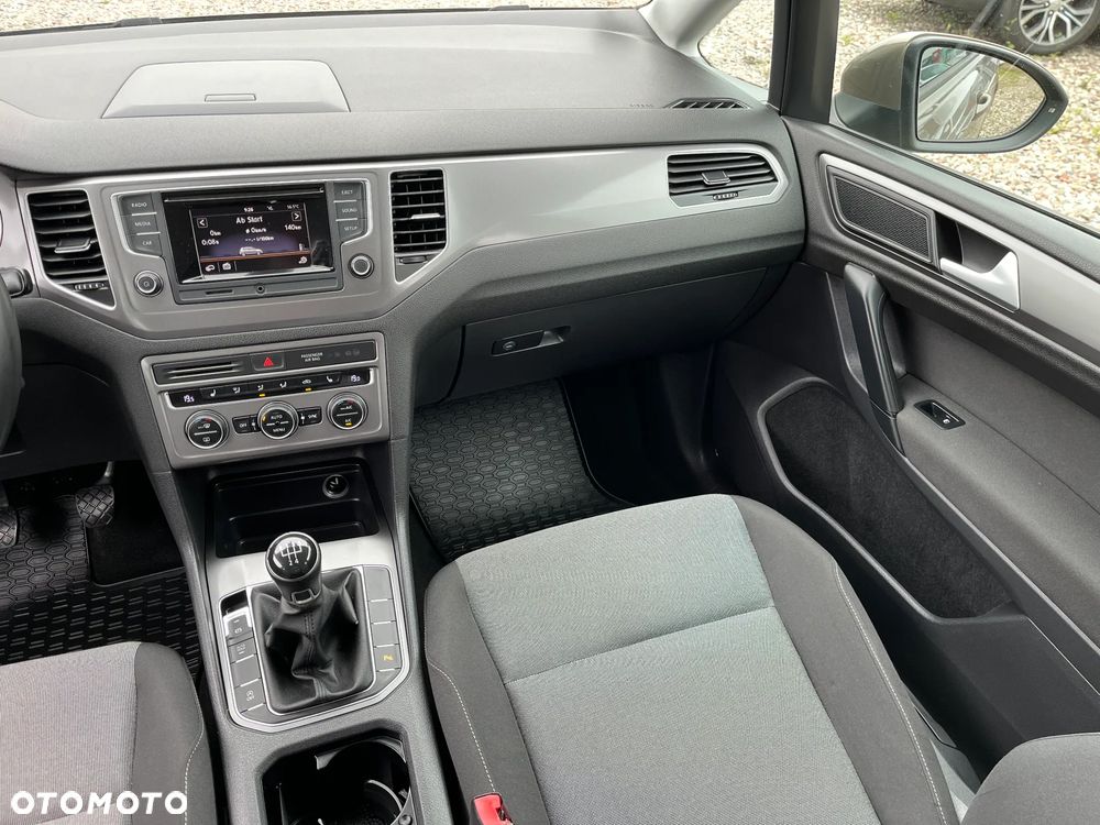 Volkswagen Golf Sportsvan 1.6 TDI BlueMotion Technology Trendline - 25