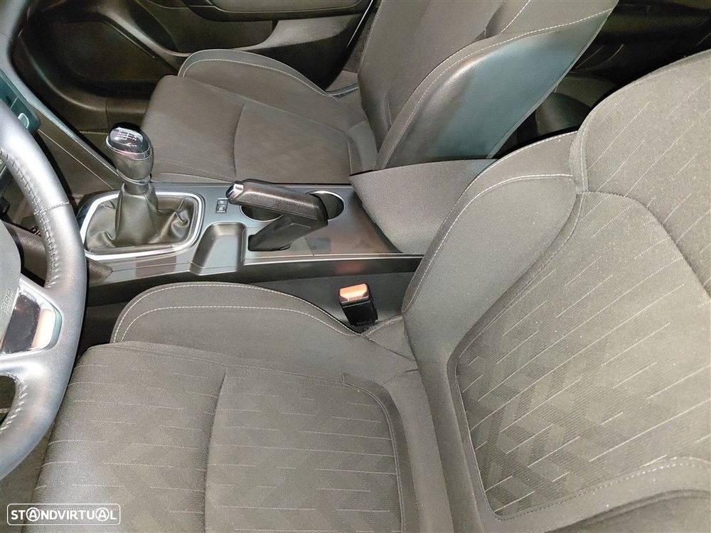 Renault Mégane 1.3 TCe Limited - 25