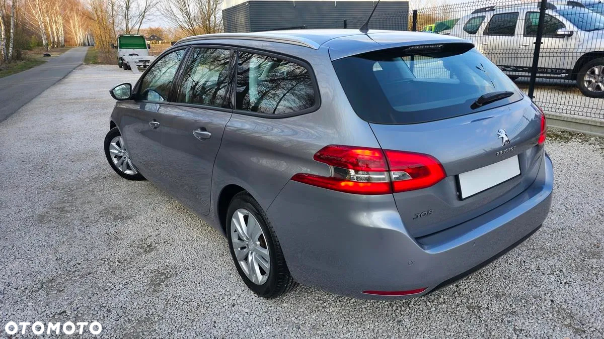 Peugeot 308 - 10