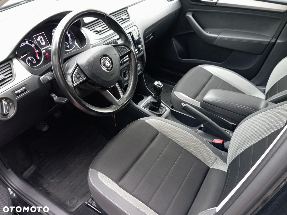 Skoda RAPID 1.0 TSI Ambition - 10