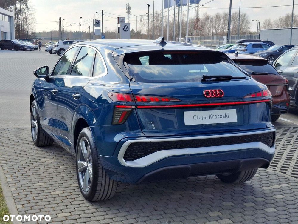 Audi Q3 Sportback - 2