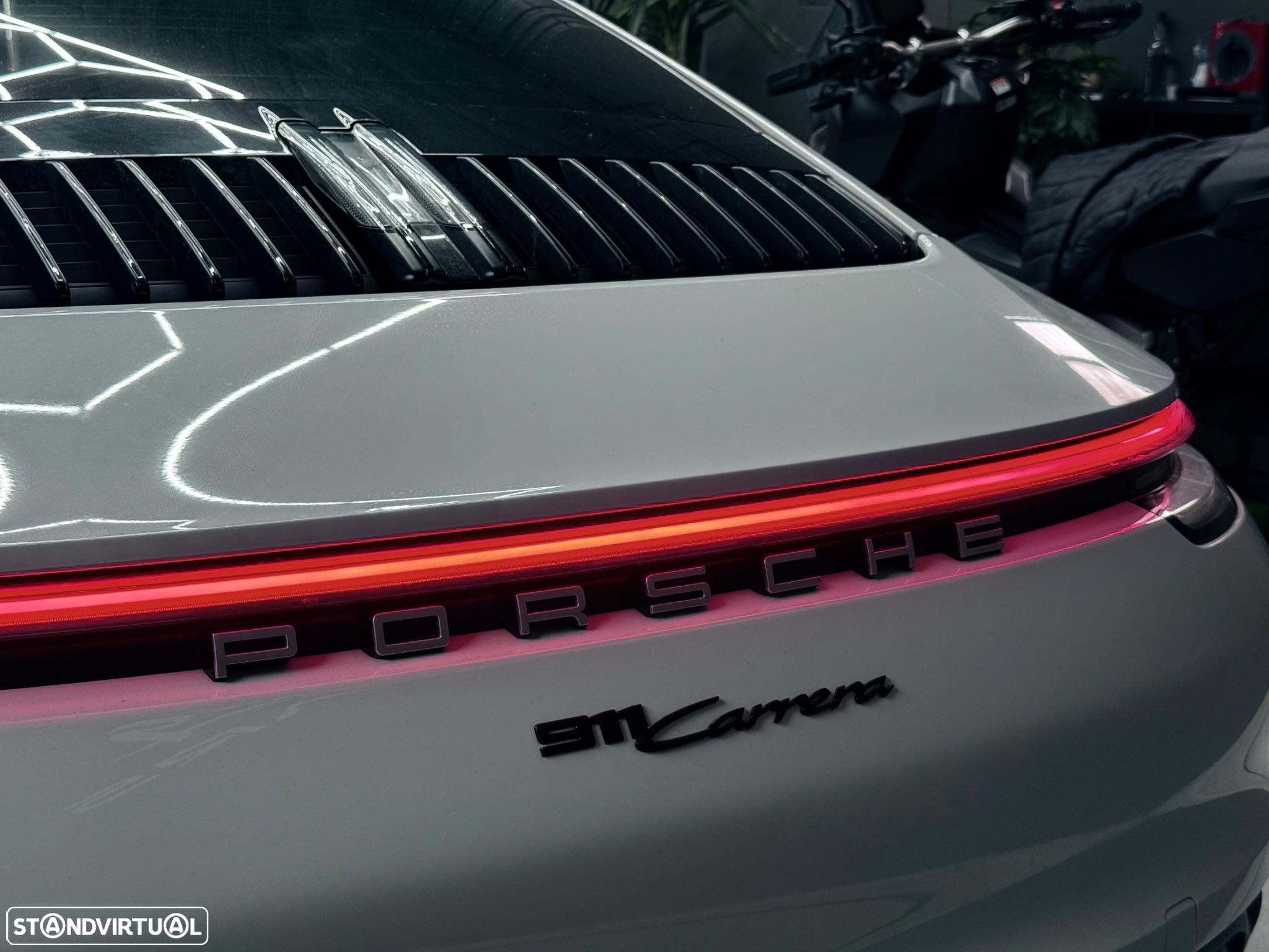 Porsche 911 (992) Carrera 4 PDK - 8
