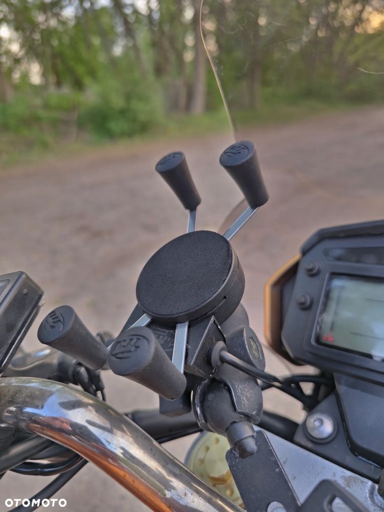 Honda CB - 11