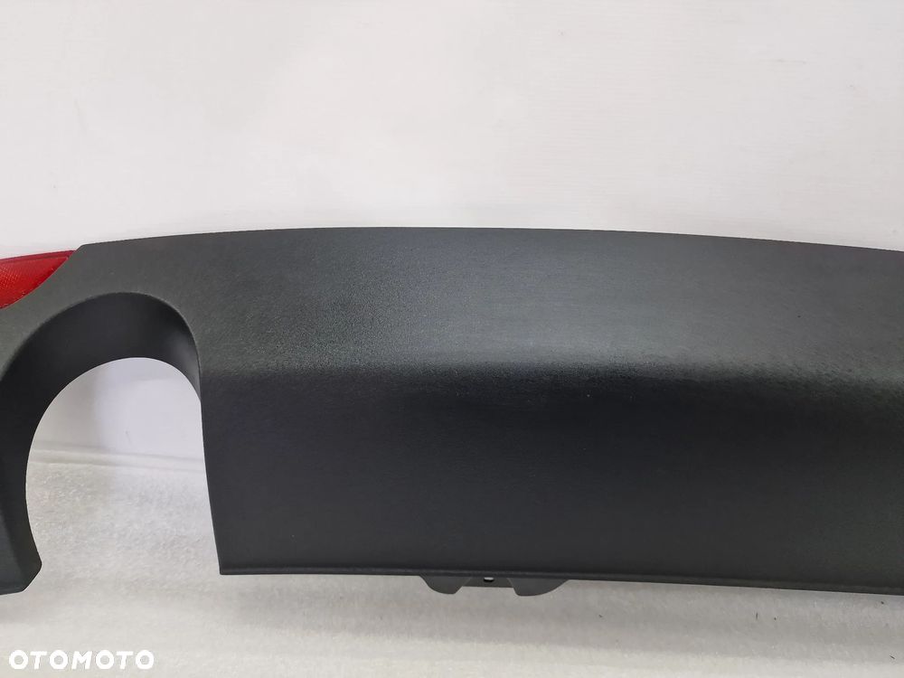 AUDI A1 8X0 10- DYFUZOR / SPOJLER ZDERZAKA TYLNEGO TYLNIEGO TYŁ + DWA ODBLASKI , NR 8X0807421 , NR AUKCJI DT113 - 3