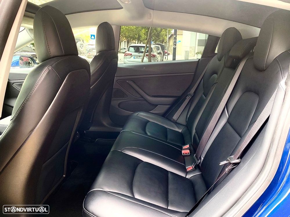 Tesla Model 3 - 22