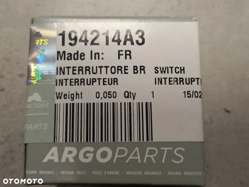 Przełącznik podnośnika EHR McCormick Case - 3