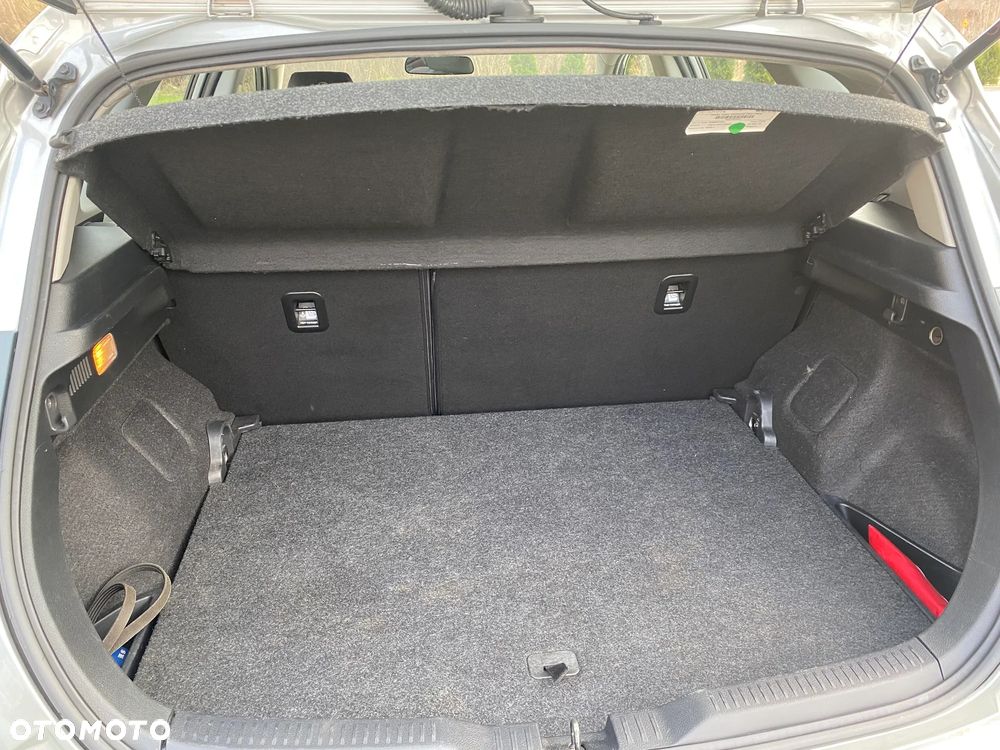 Toyota Auris 1.33 VVT-i Active - 12