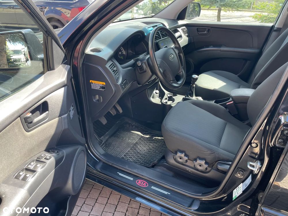 Kia Sportage 2.0 CRDI 2WD Cup - 10