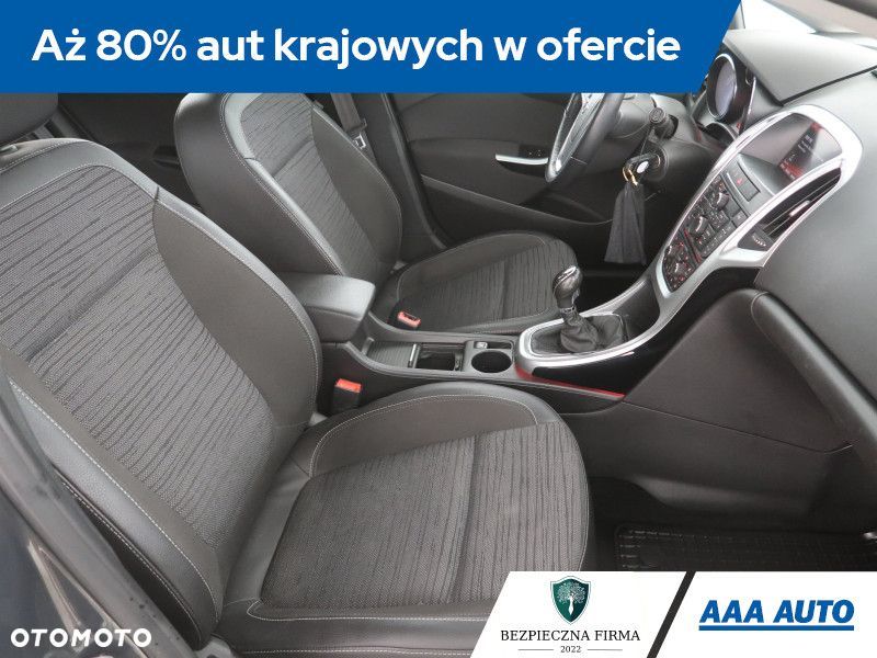Opel Astra - 11