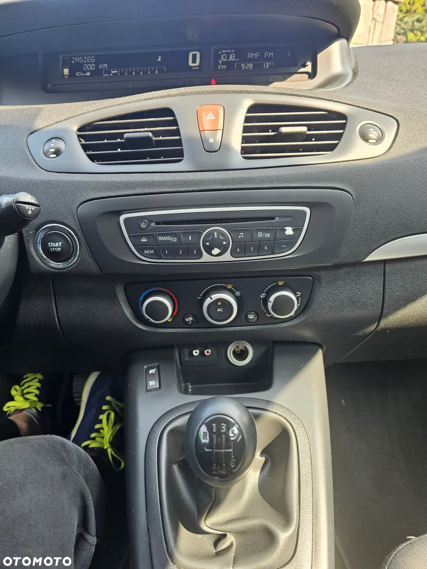 Renault Scenic 1.5 dCi Tech Run - 14