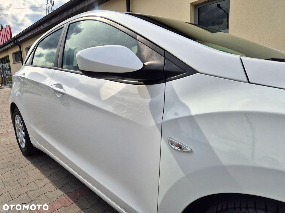 Hyundai i30 1.4 Classic + - 30