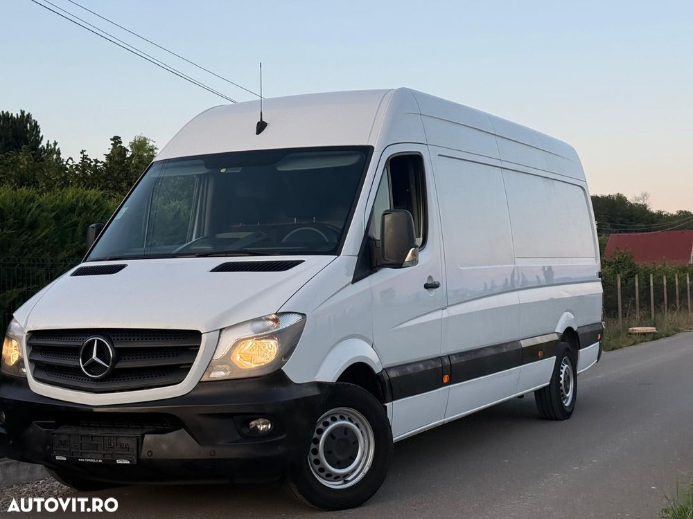 Mercedes-Benz Sprinter - 1